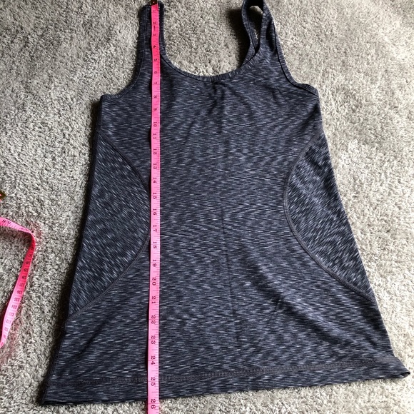 Zella live in scoop neck tank - Picture 3 of 4